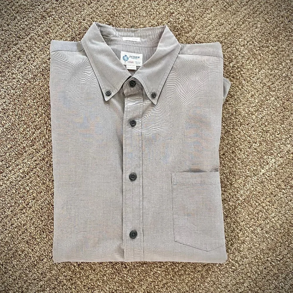 J. Crew Men's Long Sleeved Button Down Shirt - 16-16.5 neck